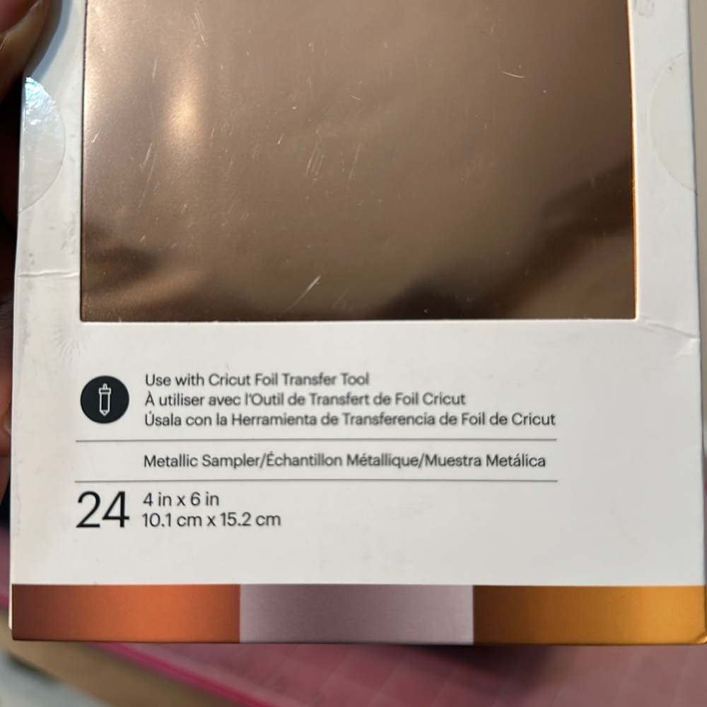 Cricut® Foil Transfer Sheets Sampler, Metallic - Picture 3 of 5